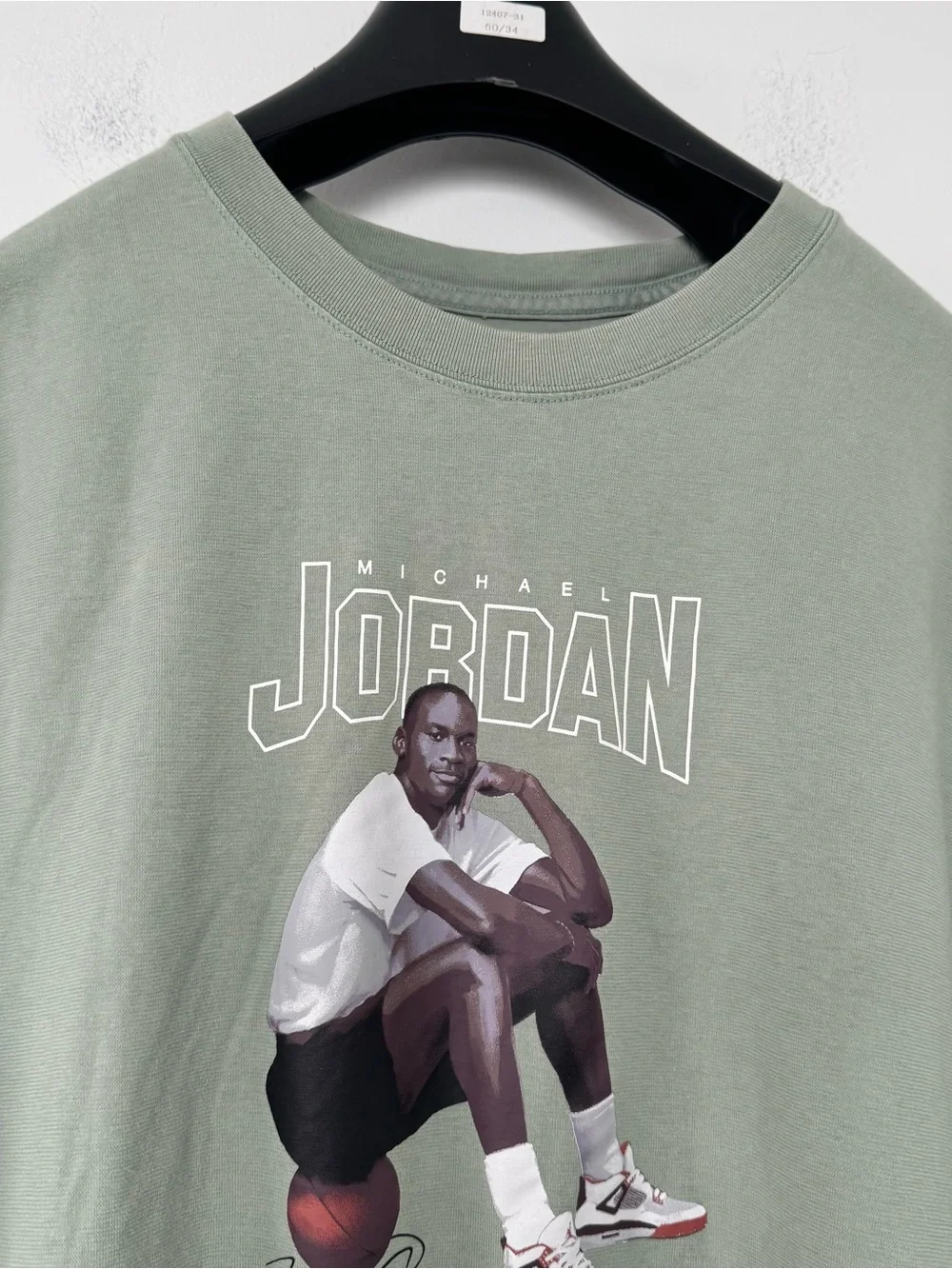 Nike Air Jordan Graphic T-Shirt Mens L Sage Green Michael Jordan Photo Print